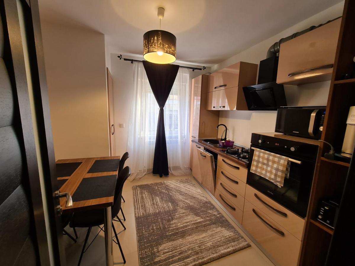شقة سيبيو  في Apartament Bonami المظهر الخارجي الصورة